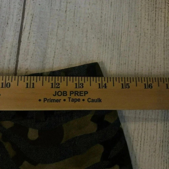 Express Women Green Camoflauge Mini Skirt Sz 1 2 Stretch Pockets Neutral Rock - Picture 9 of 10